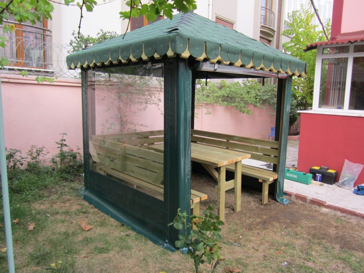 k�� bah�esi